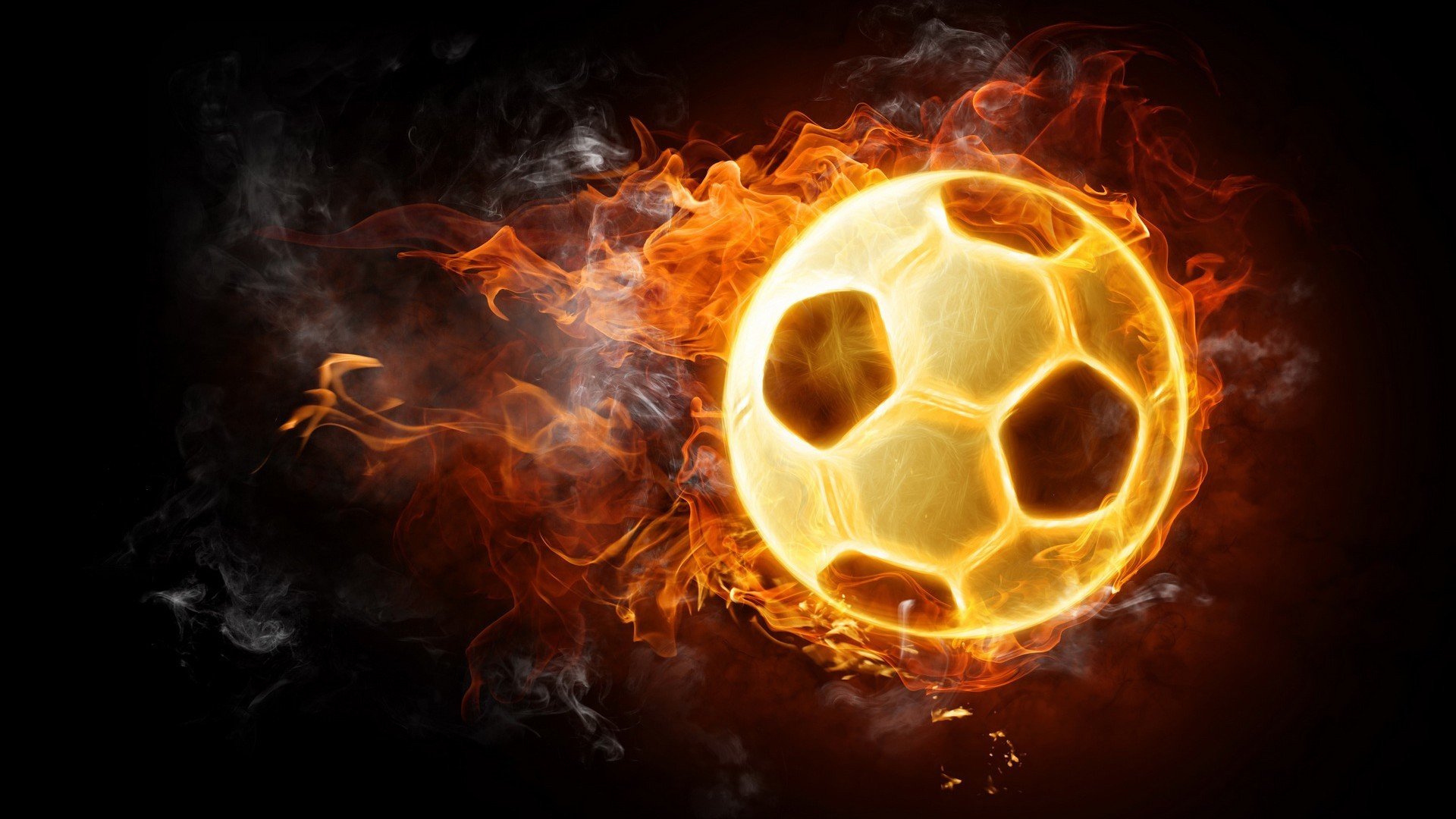 C罗亲吻国旗庆祝晋级决赛，c罗情侣